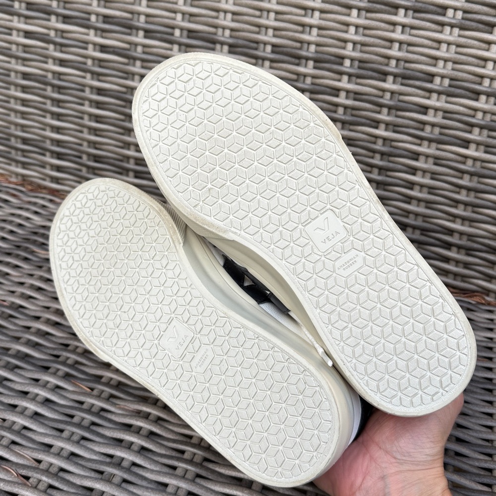 NEW Veja Chrome Free Leather Campo  Sneakers-Sz 38/7-Extra White-Black Logo- - Picture 12 of 16